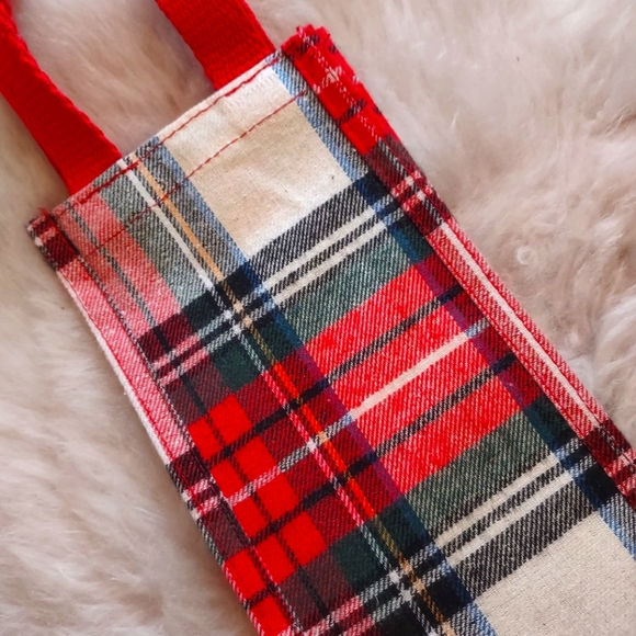 Great Gift! Wine Gift Bag Reusable Red Plaid Flannel - Picture 5 of 6